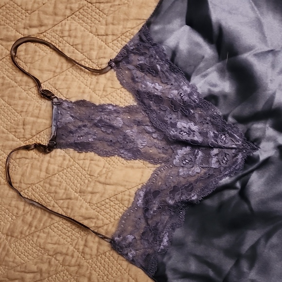 Lilac + London Navy Nighty set - Picture 3 of 14